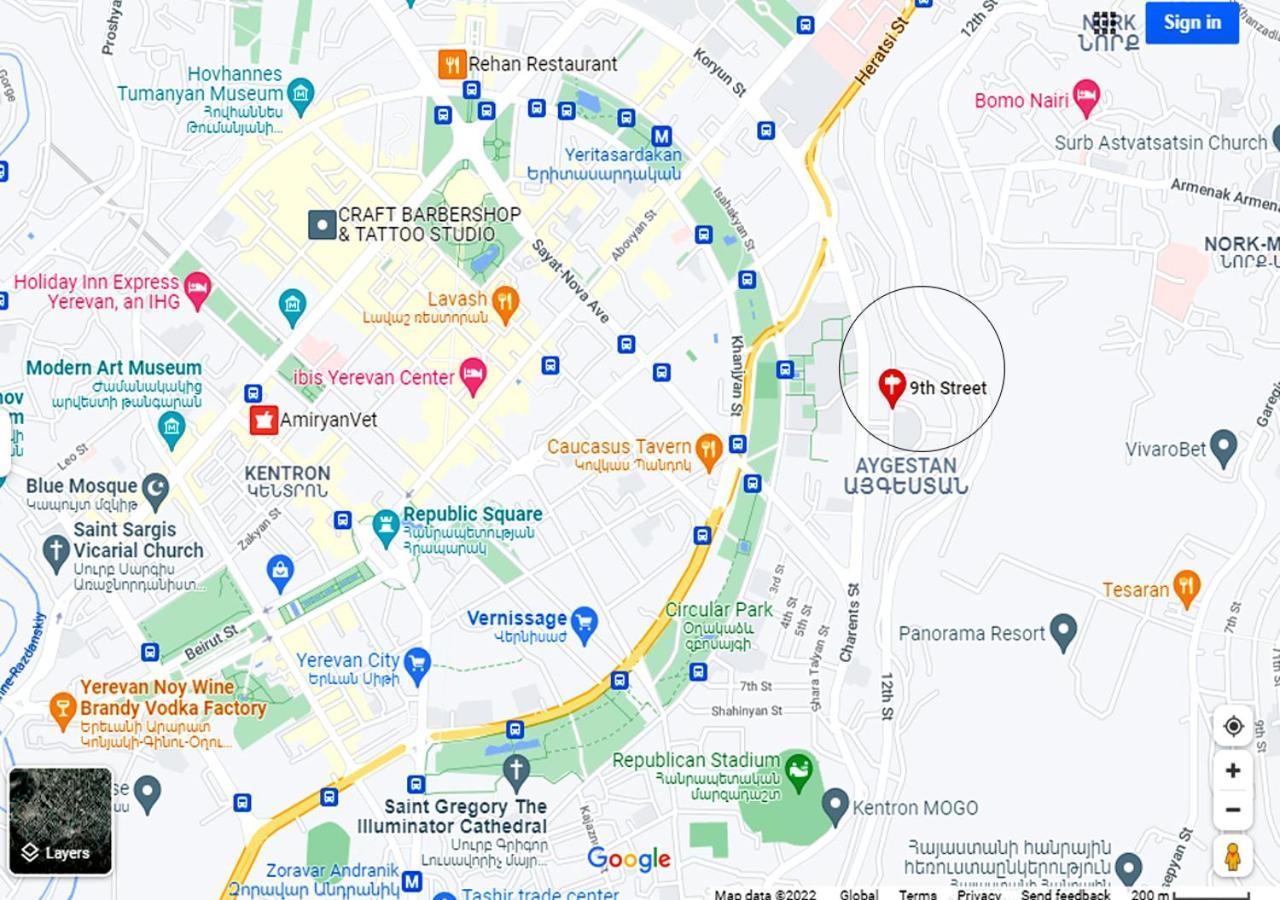 3 Room Apartment In Small Center Of เยเรวาน ภายนอก รูปภาพ